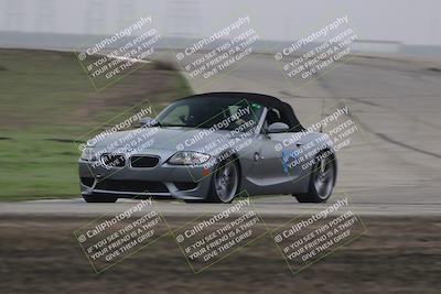 media/Nov-28-2025-Speed SF (Fri) [[b9fcb3577c]]/Red and Gold/Session 3 (Outside GrapevineGold/